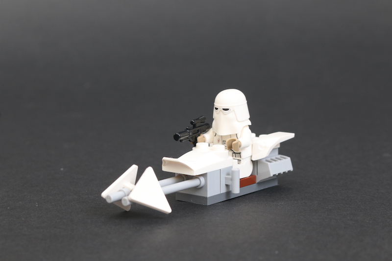 LEGO Star Wars 75268 Snowspeeder review 4