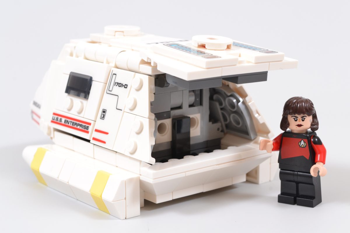 LEGO Icons 40768 Type 15 Shuttlepod 10 1200x800