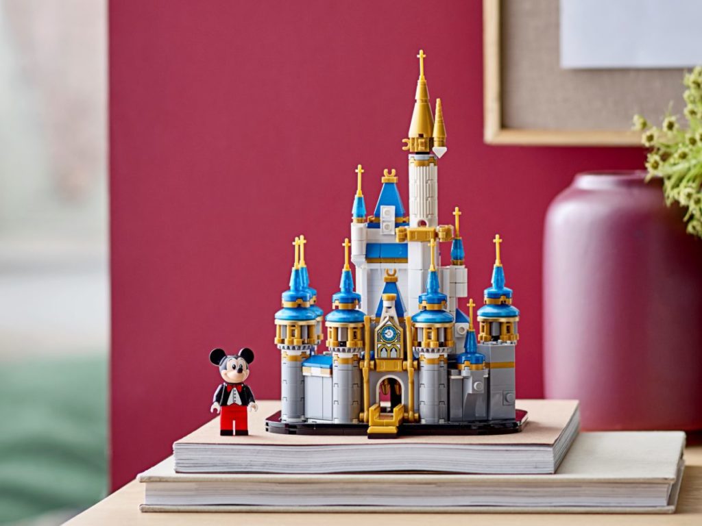 LEGO Disney 40478 Mini Disney Castle 3 1024x768