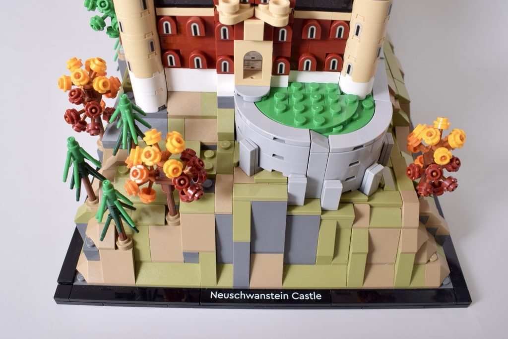 LEGO Architecture 21063 Neuschwanstein Castle review 38 1024x683