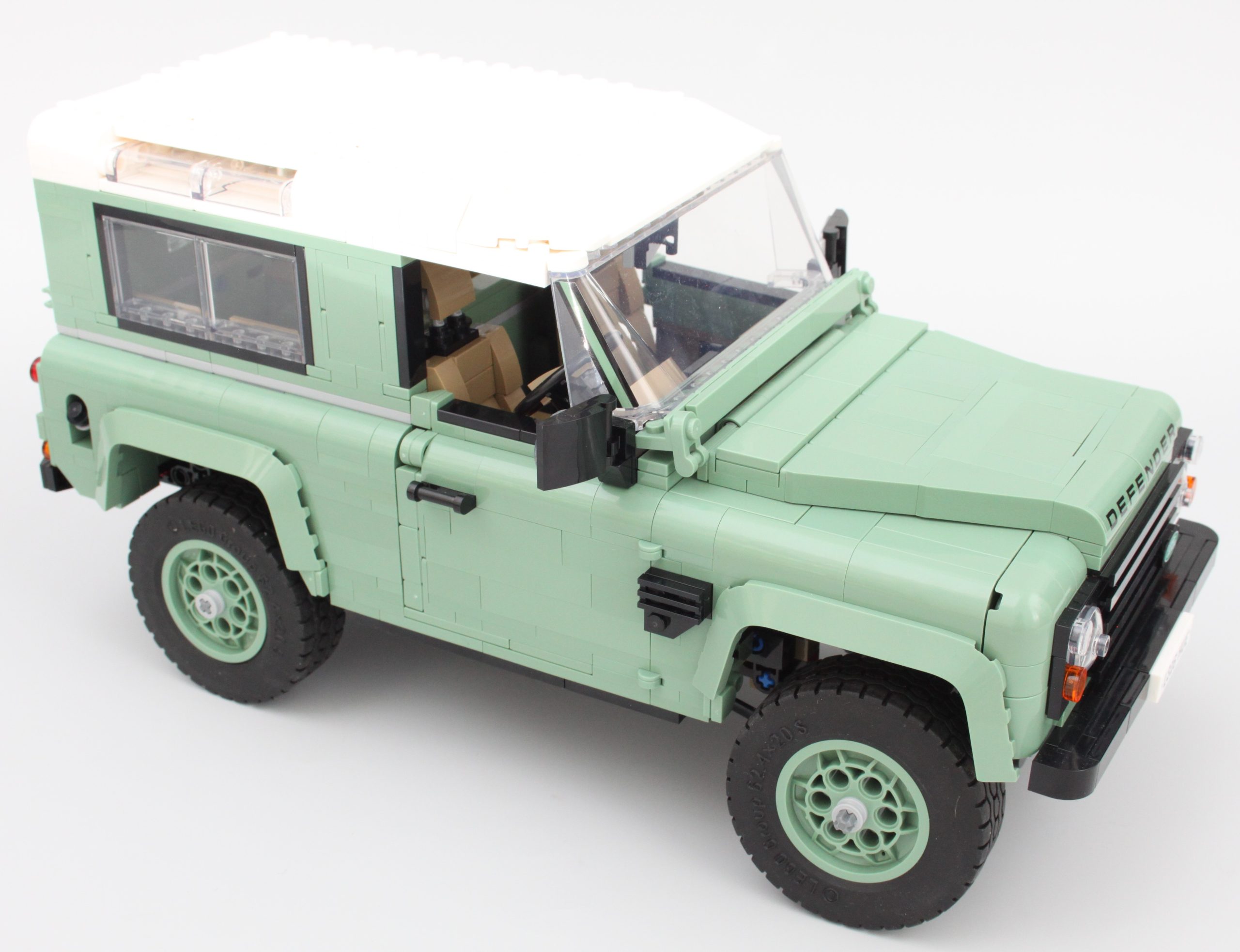 LEGO ICONS 10317 Land Rover Classic Defender 90 review 59 scaled