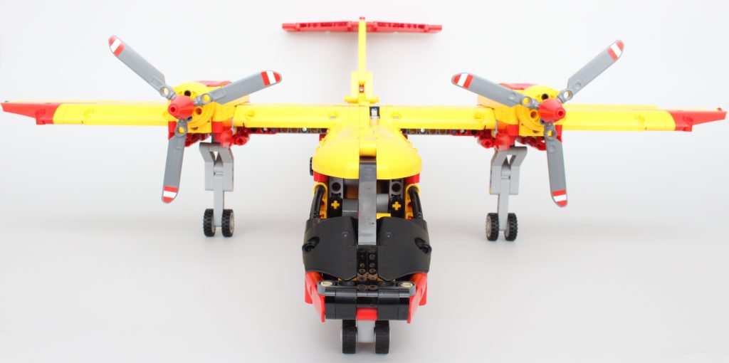 LEGO Technic 42152 Firefighter Aircraft review 2 1024x510