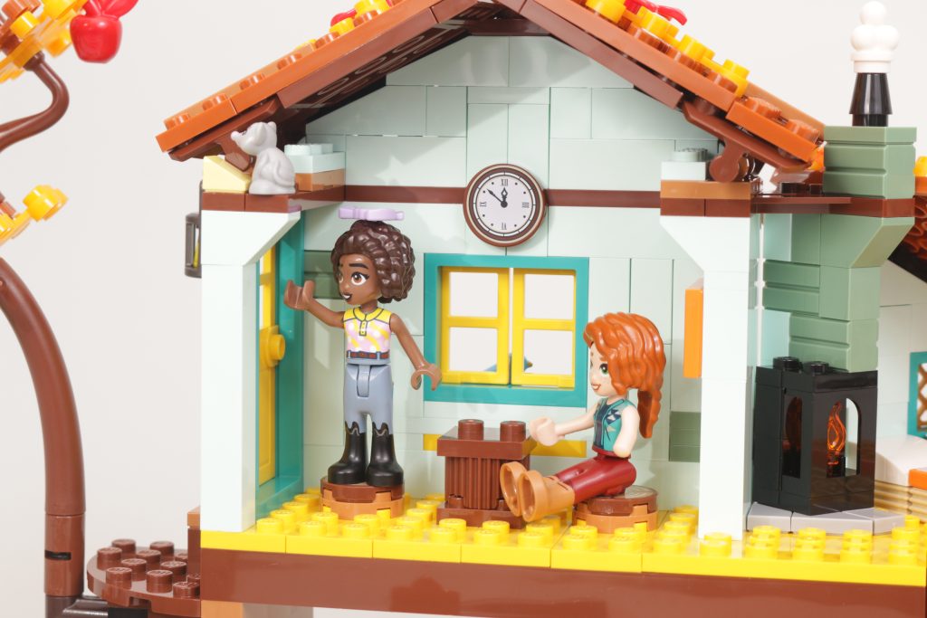 LEGO Friends 41745 Autumns Horse Stable review 13 1024x683