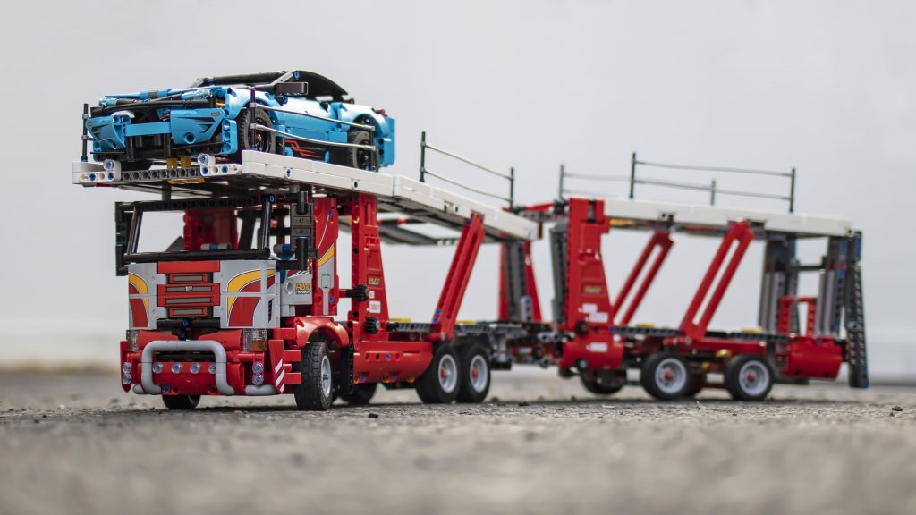 LEGO Technic 42098 Car Transporter review