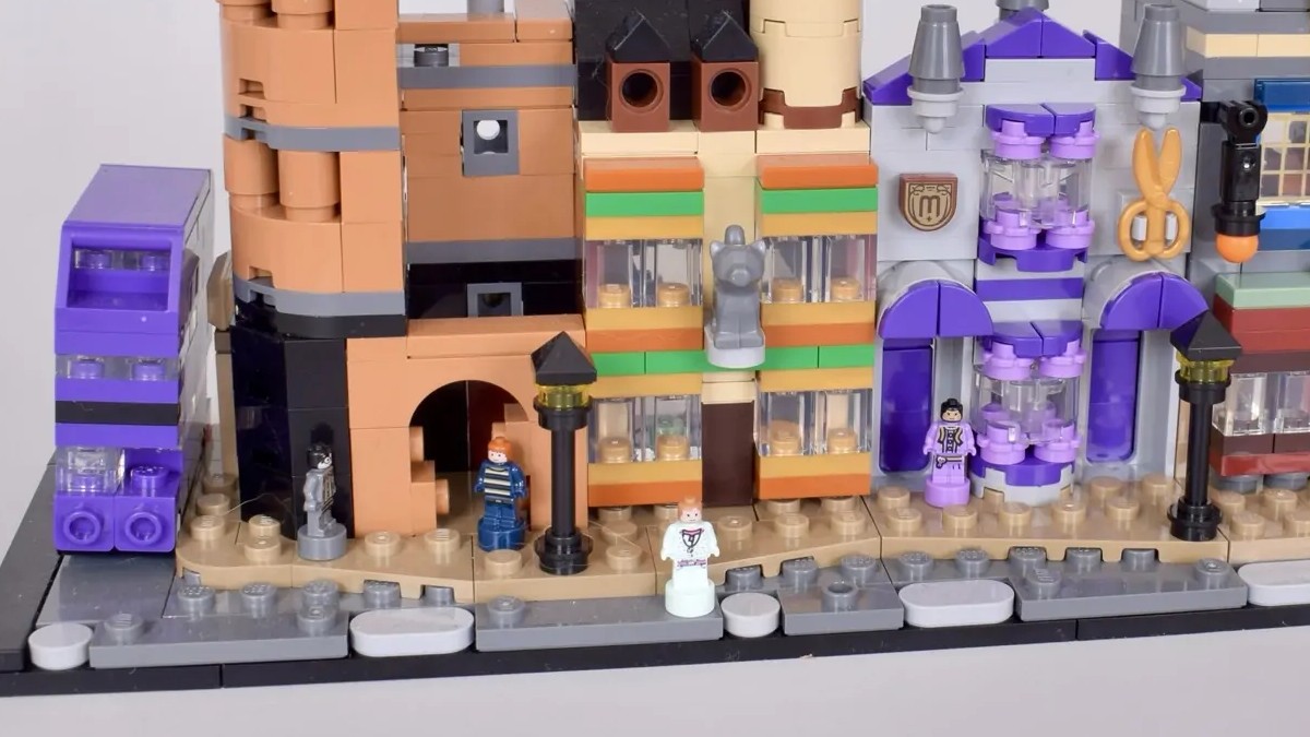 Where does the rise of microscale LEGO sets leave minifigures?