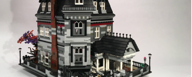 The Addams Family Mansion hits 10k on Ideas