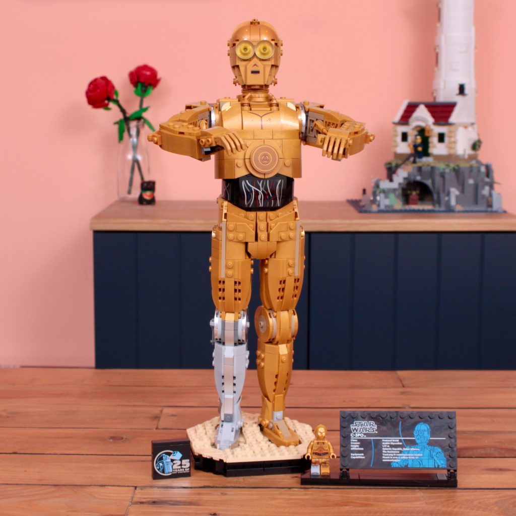 LEGO Star Wars 75398 C 3PO review 2 1024x1024