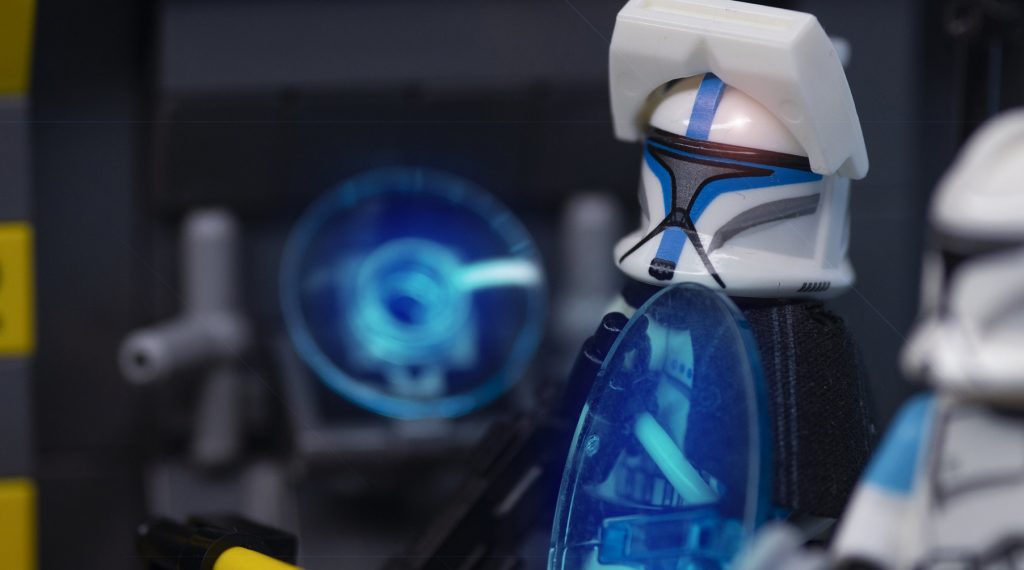 Brick Pic of the Day: Crowd control