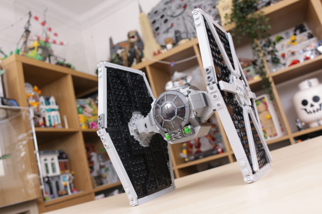 LEGO Star Wars 75300 Imperial TIE Fighter review 21