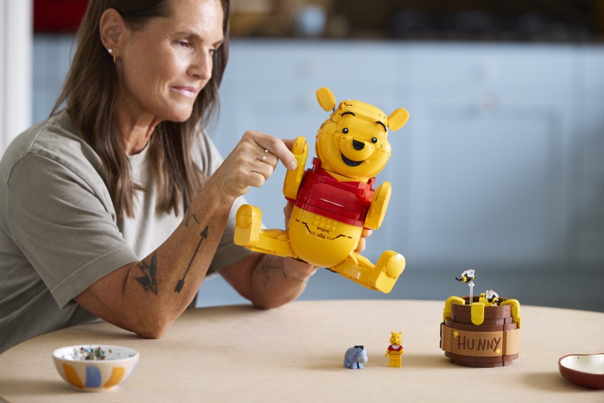 LEGO Disney 43300 Winnie the Pooh 13 1200x800