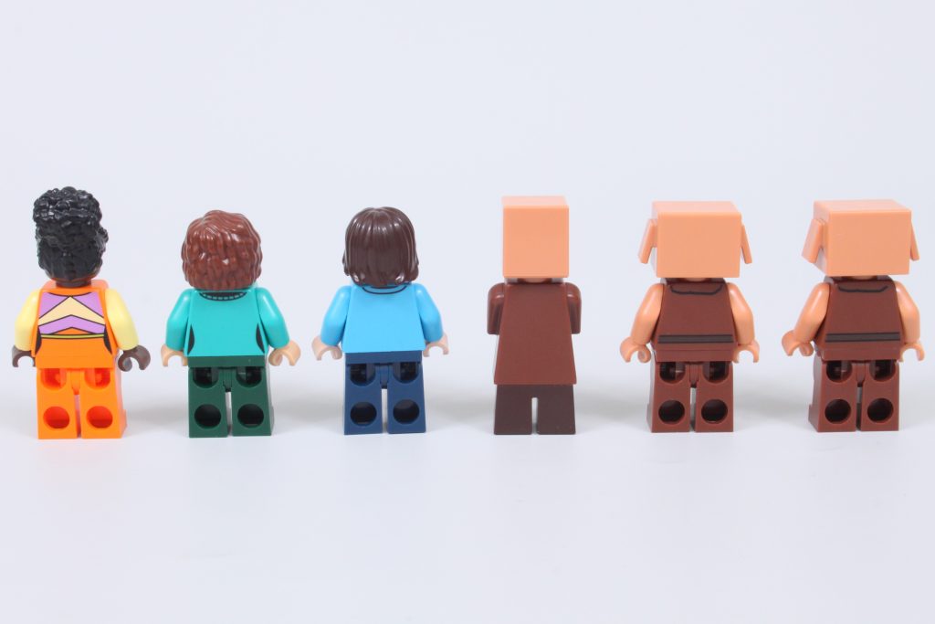 LEGO Minecraft 21273 The Ghast Balloon Village Attack review 19 1024x683