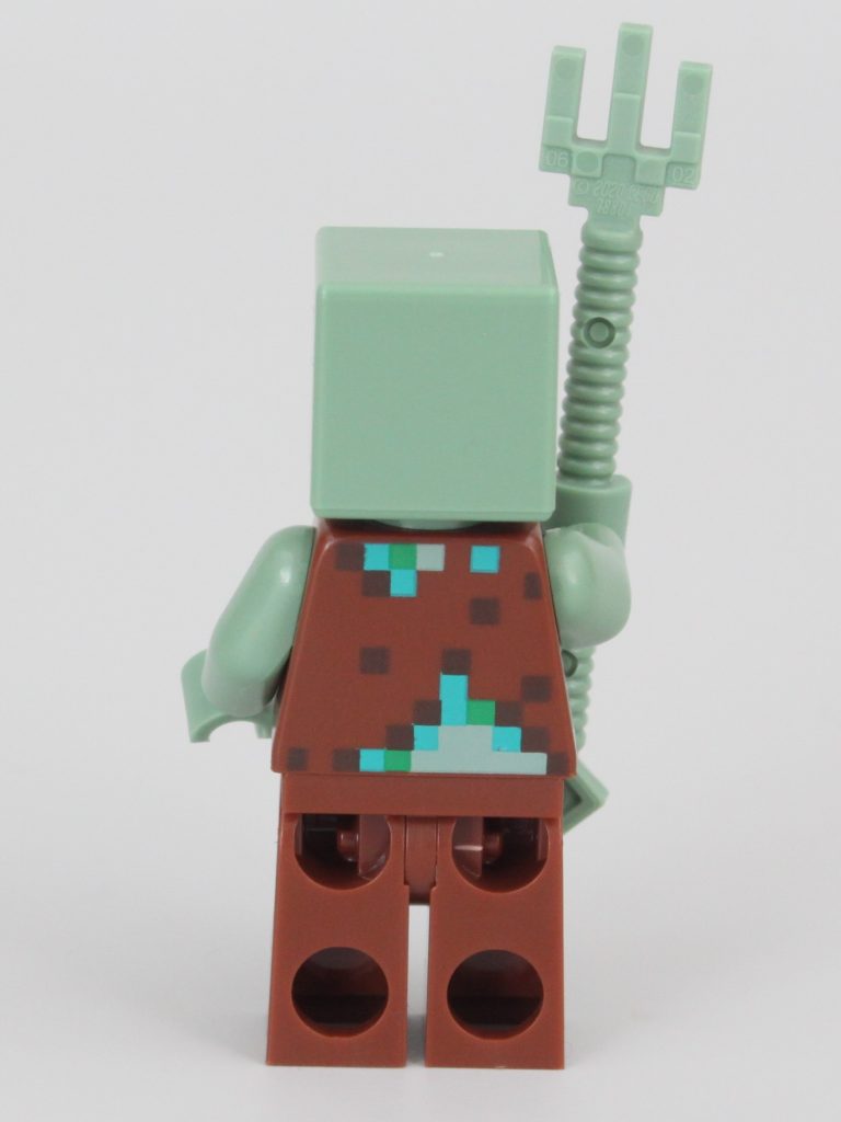 LEGO Minecraft 21254 The Turtle Beach House review 36 768x1024