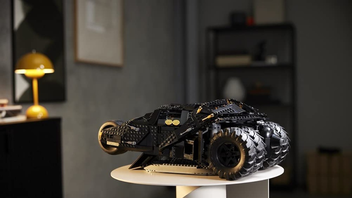 LEGO 76240 Batmobile Tumbler revealed on Amazon Japan