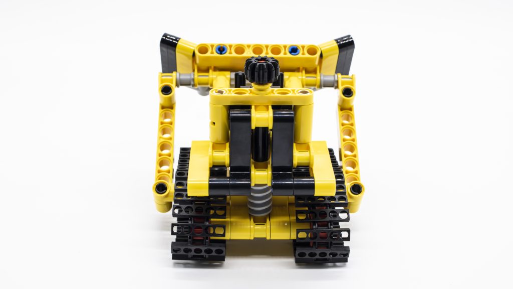 LEGO Technic 42163 Heavy Duty Bulldozer 11 1024x576