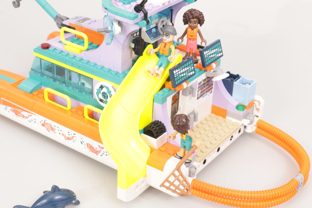 LEGO Friends 41734 Sea Rescue Boat review 9 1024x683