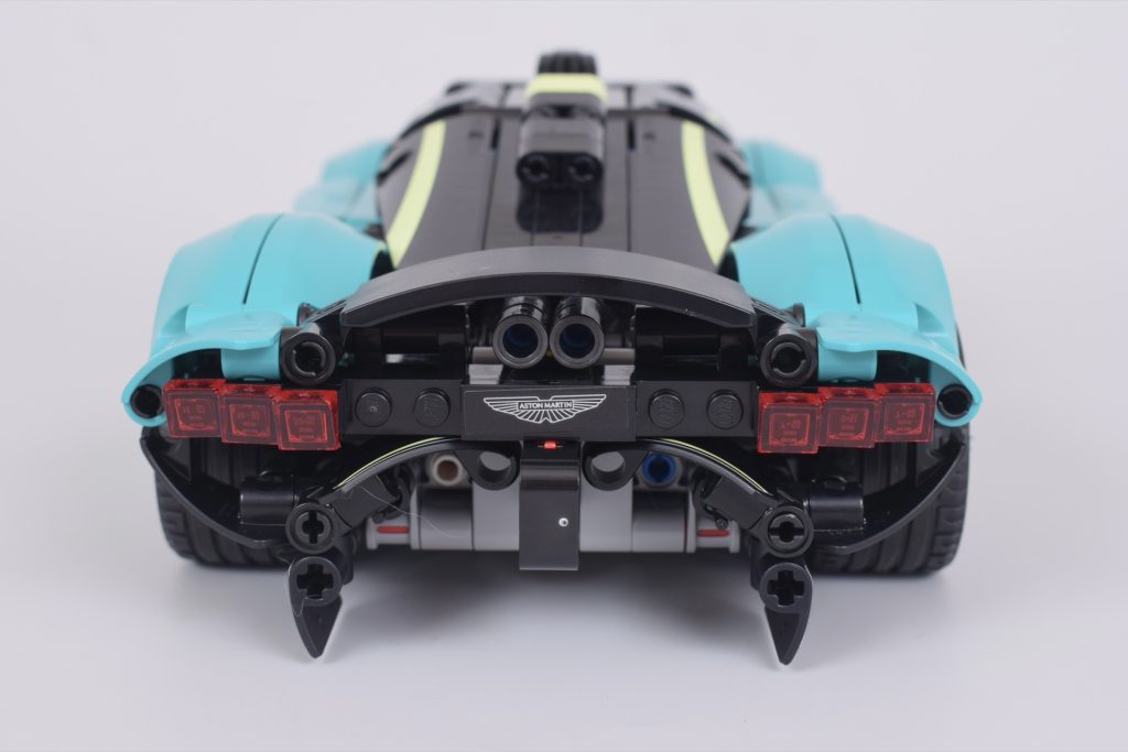 LEGO Technic 42208 Aston Martin Valkyrie review 11 1024x683