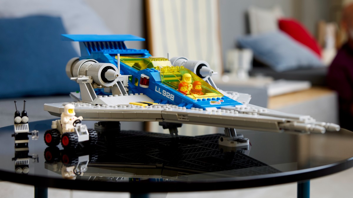 LEGO ICONS 10497 Galaxy Explorer revealed