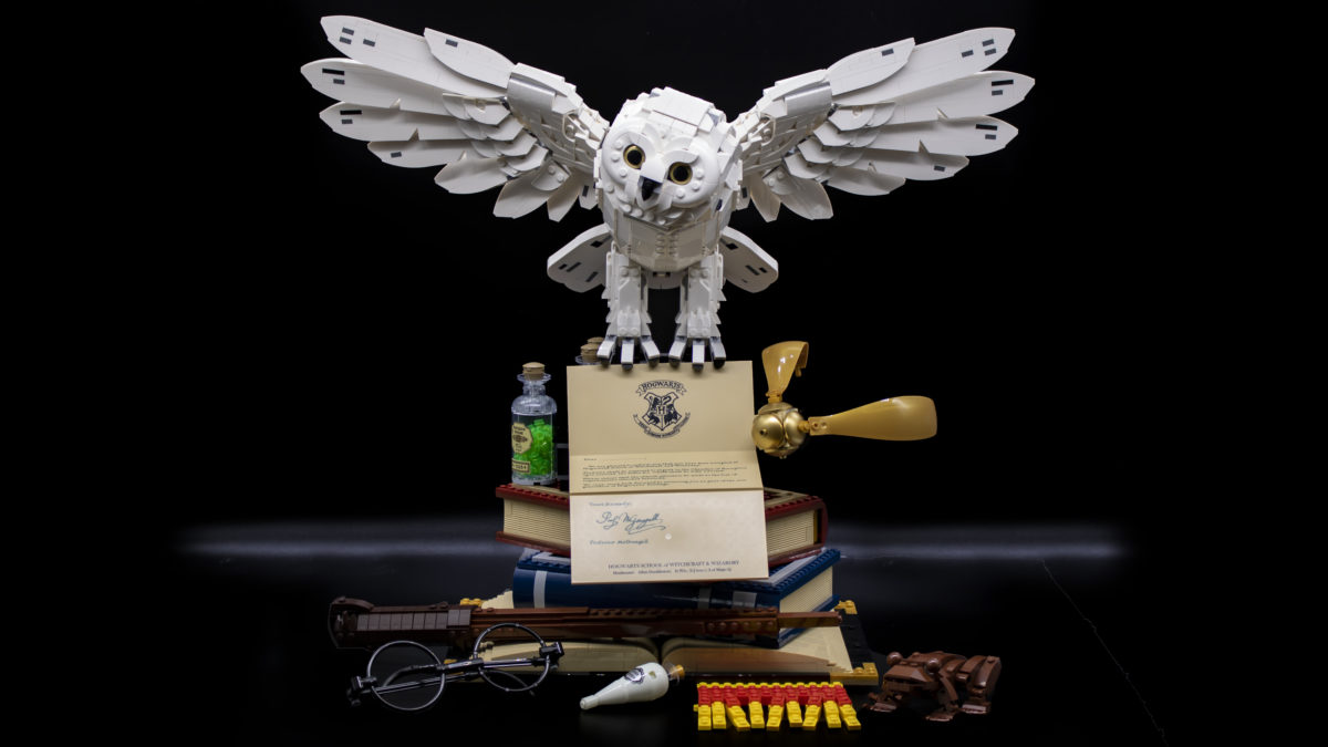 LEGO Harry Potter 76391 Hogwarts Icons Collectors’ Edition launches today