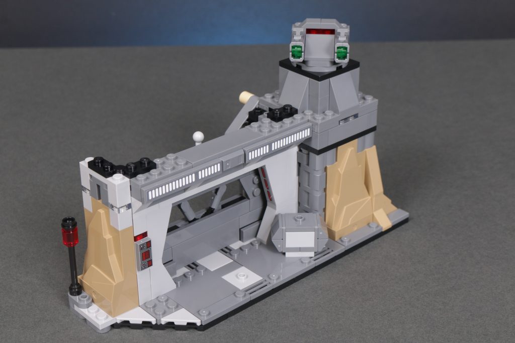 LEGO Star Wars 75386 Paz Vizsla and Moff Gideon Battle review 13 1024x683