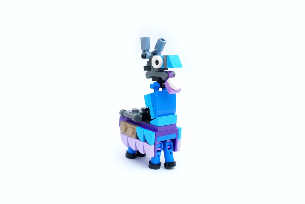 LEGO Fortnite Llama mini build 04 1024x683