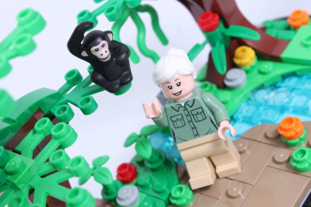 LEGO 40530 Jane Goodall Tribute GWP set review chimps 12 1024x683