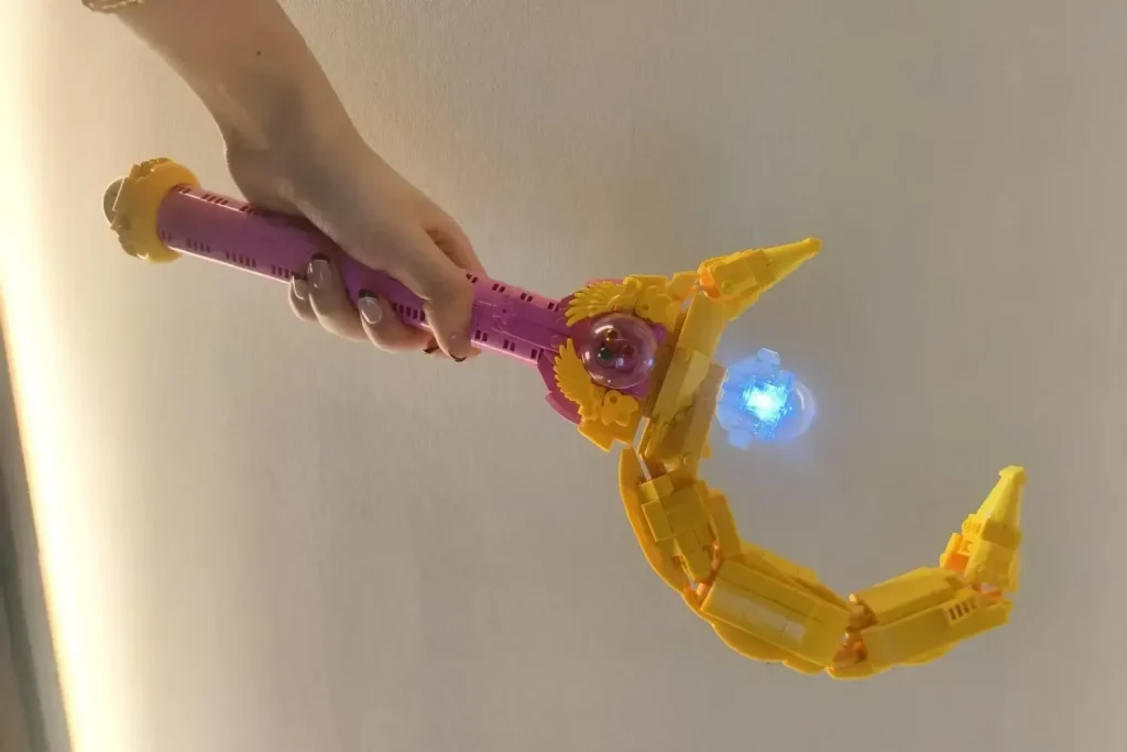 LEGO Ideas The Sailor Moon Star Luminous Rod 2 1024x683