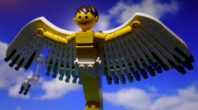 Brick Pic of the Day: Icarus