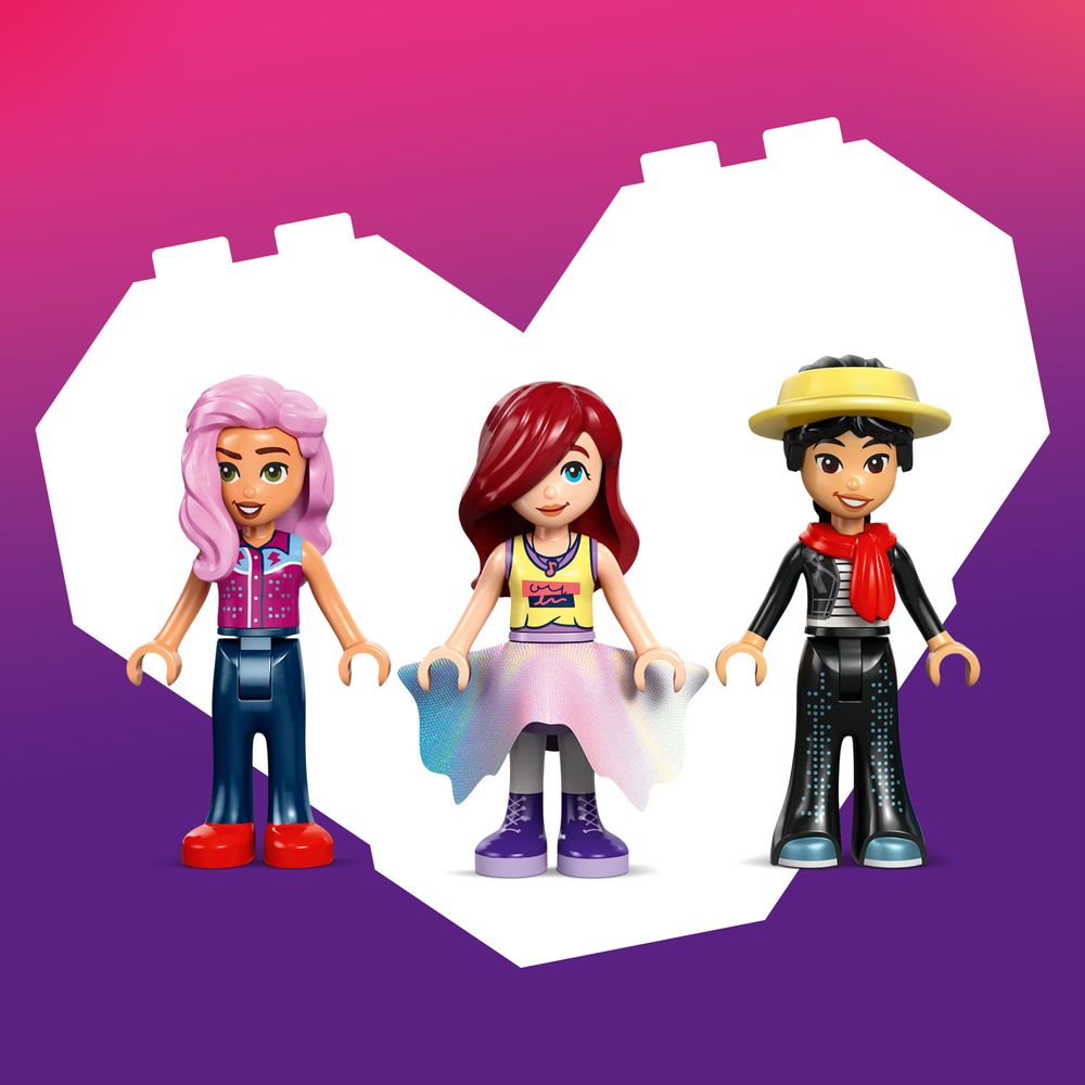 LEGO Friends 42685 Heartlake City Fashion Show 7