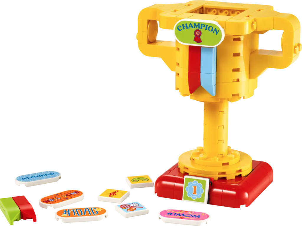 LEGO 40688 Trophy Award GWP 1 1024x768