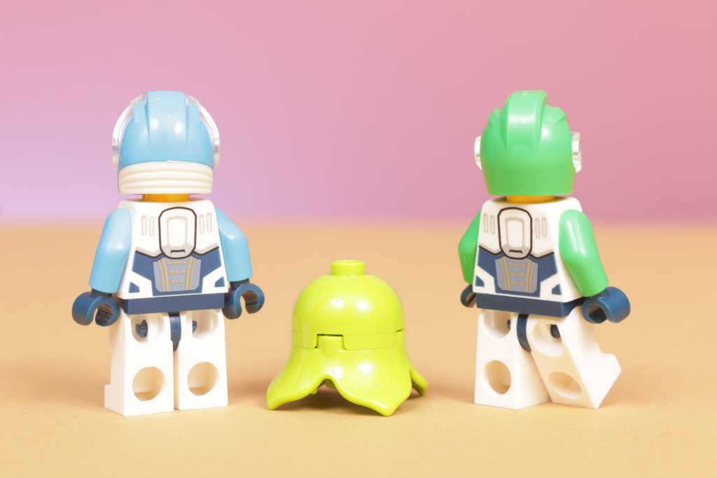 LEGO City 60429 Spaceship and Asteroid Discovery review 21 1024x683