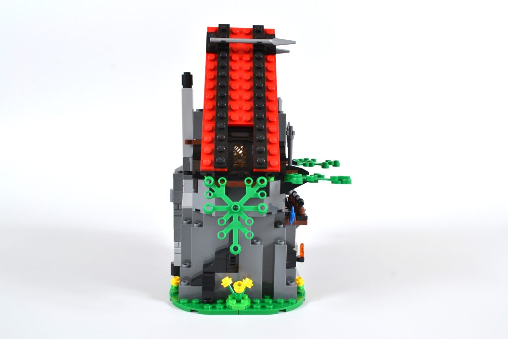LEGO 40601 Majistos Magical Workshop 9 1024x683