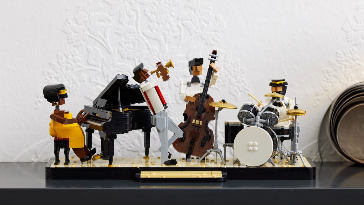 LEGO Ideas 21334 Jazz Quartet now available for VIPs with double points