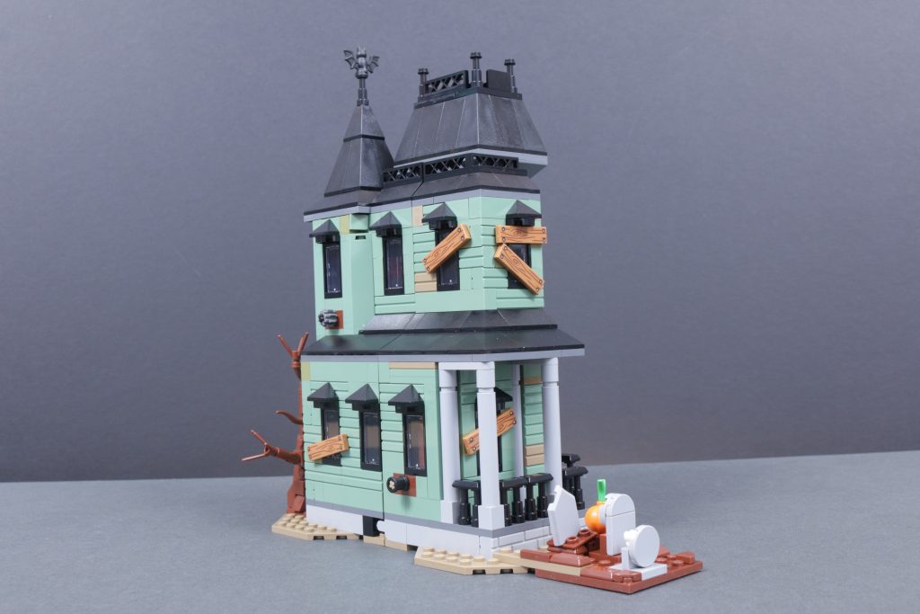 LEGO Creator 3 in 1 31167 Haunted Mansion review 28 1024x683
