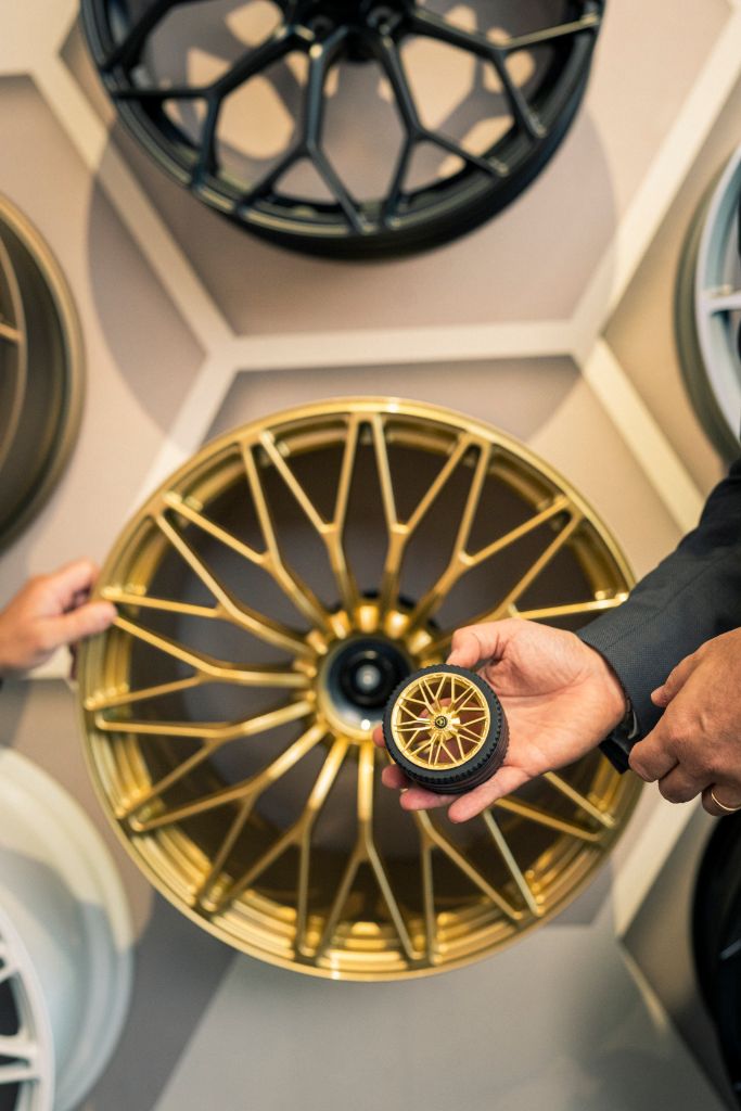 LEGO Technic Lamborghini Sián FKP 37 1