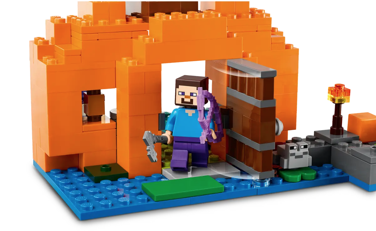 LEGO Minecraft 21248 The Pumpkin Farm 3