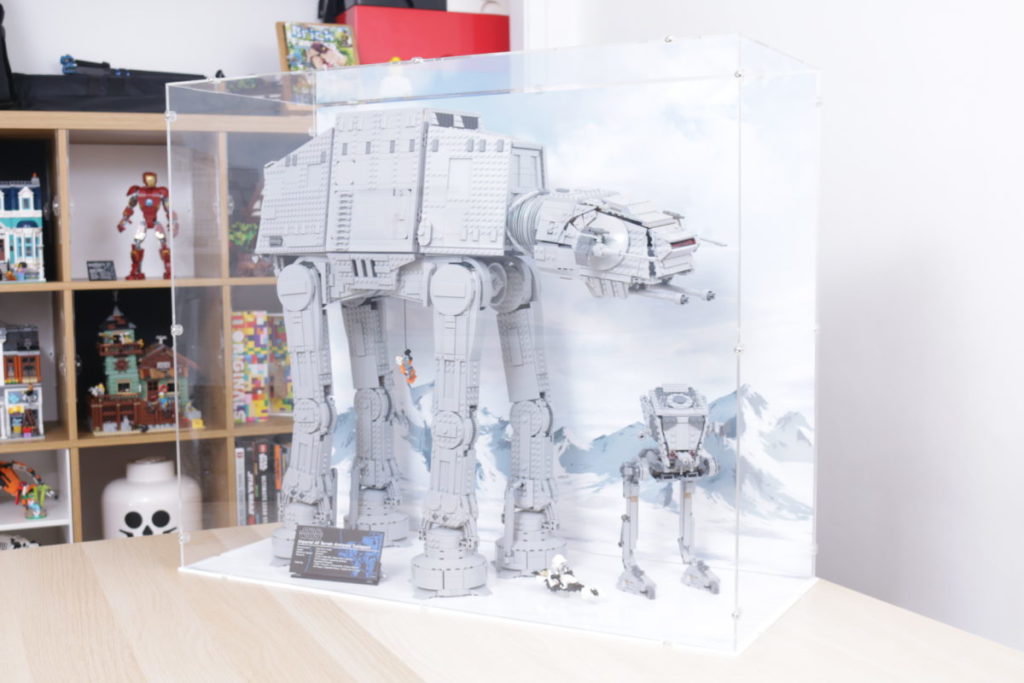 LEGO Star Wars UCS 75313 AT AT display case review iDisplayit LEGO Star Wars 30 1024x683