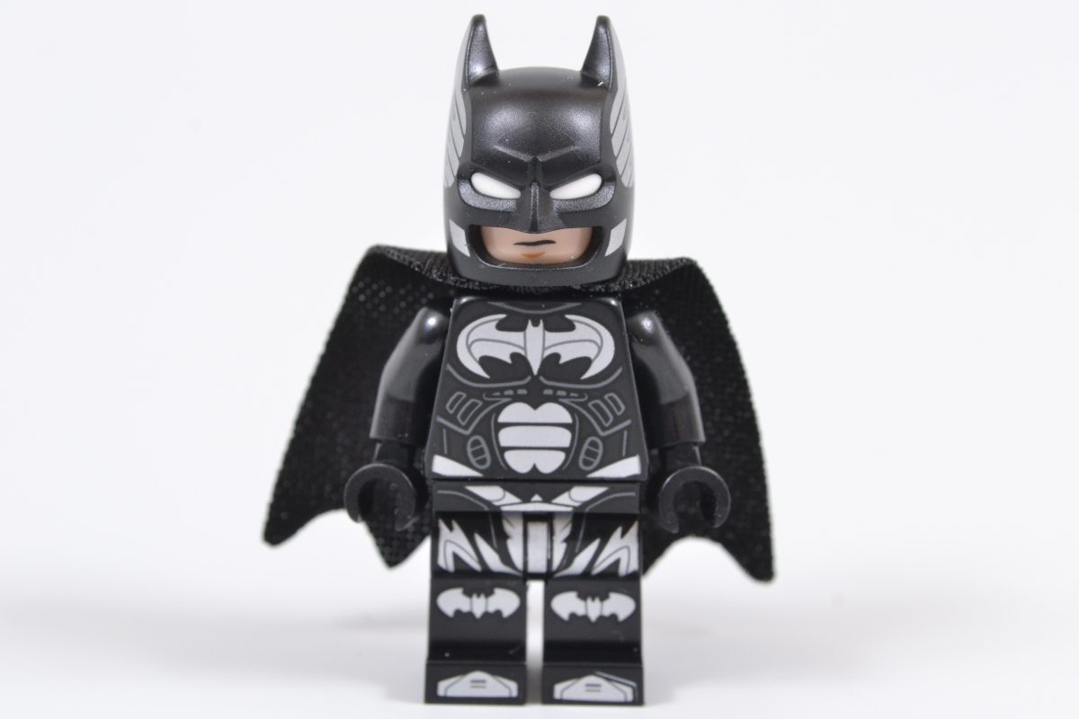 LEGO DC 65333 Batman Robin Batmobile 10 1200x800