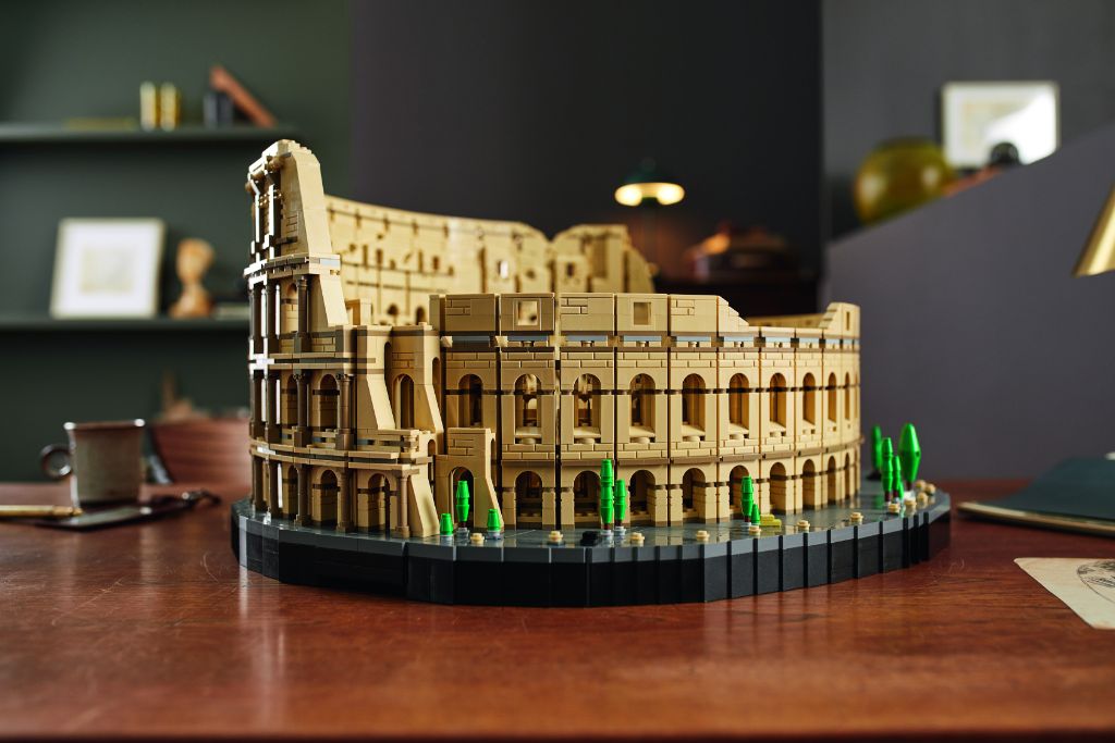 LEGO 10276 Colosseum 18